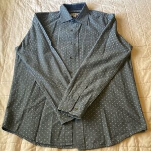 Men’s large button up denim shirt